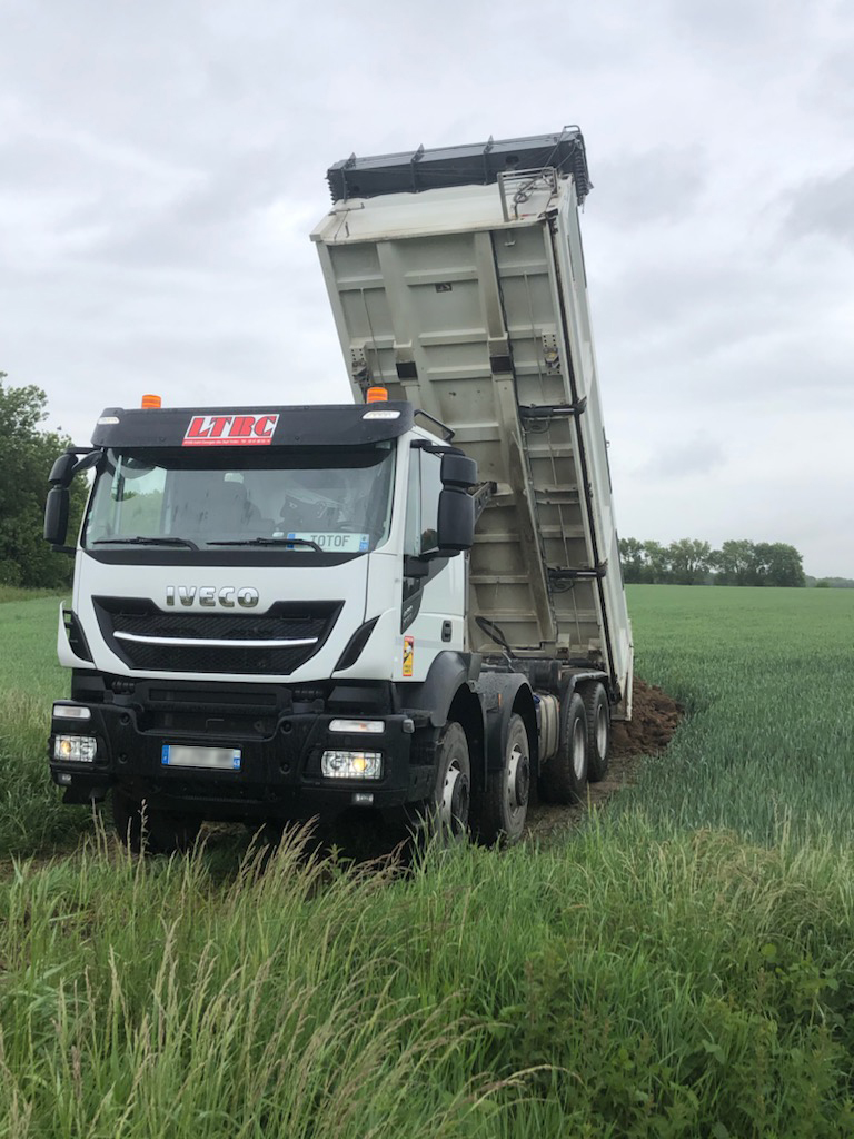 Livraison terre végétale la Roche-sur-Yon 85