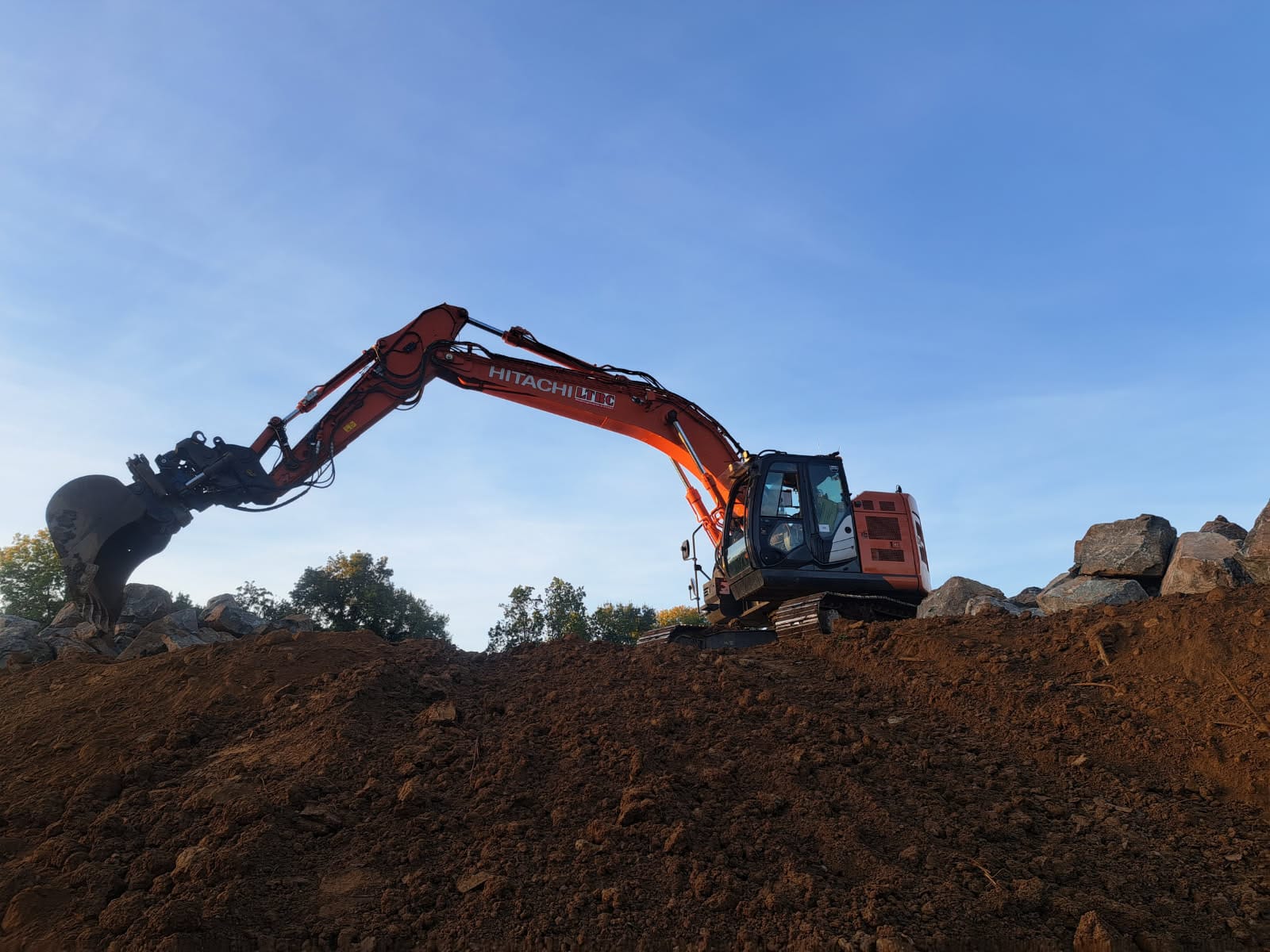 évacuation terre déblais Angers (49)